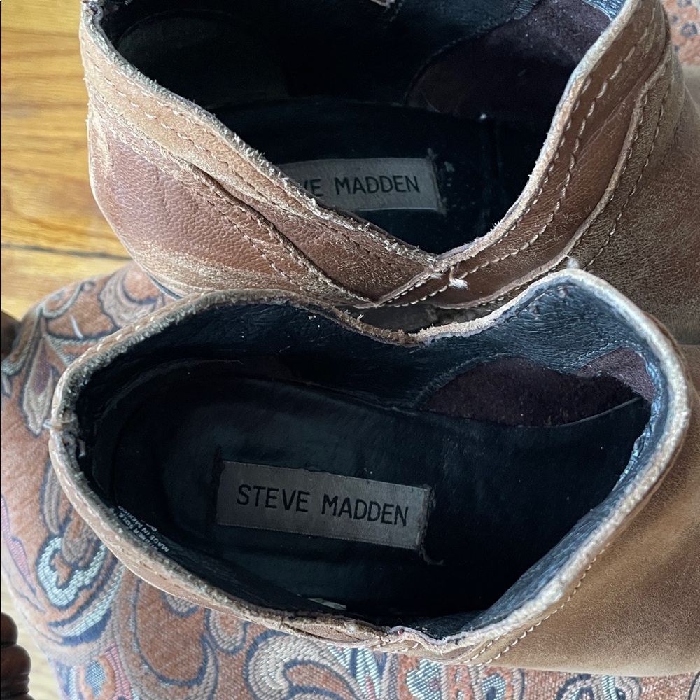 Steve Madden Chestnut Leather Booties - Picture 3 of 8